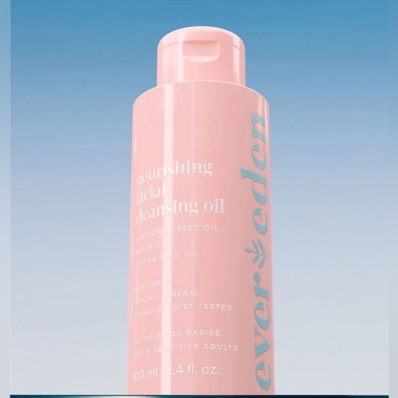 Facial Cleansing Oil by Evereden - Picture 2 of 5
